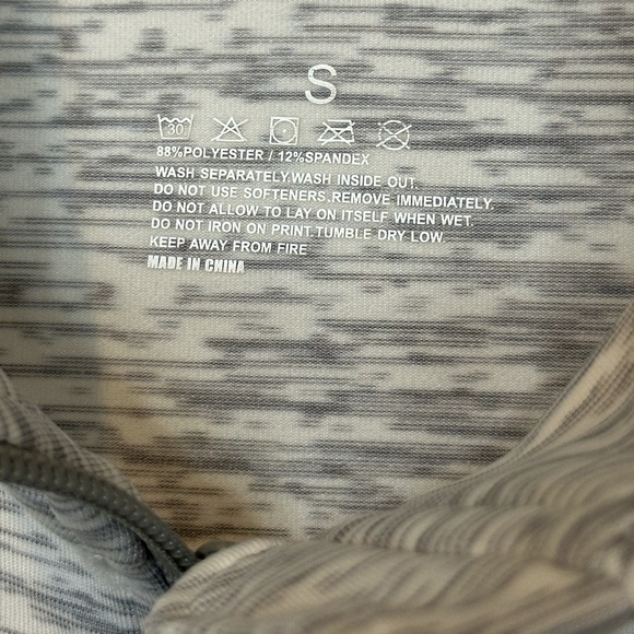 NWOT  -  QUEENIEKE Athletic Jacket - Picture 7 of 7